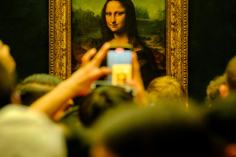 Paris:Louvre Premium Guided Tour with Reserved Skip the Line Semi-Private Group Tour - Max. 6 Persons
