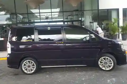 Aeroporto MBJ: Transporte privado de ida e volta ou de ida e volta.