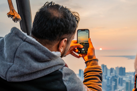 Qatar: Sunrise Hot Air Balloon Experience above Doha Private - Upto 3 People