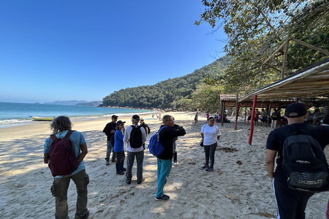 Ubatuba – Trilha Gruta do Pirata