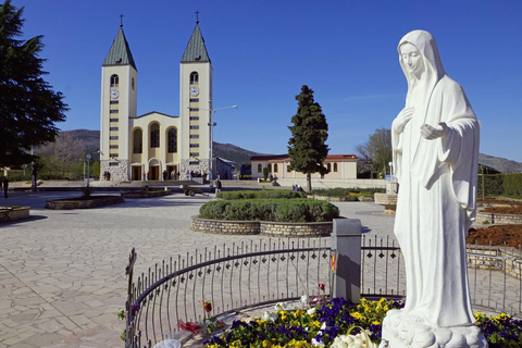 Tour privato di Međugorje con la Collina delle Apparizioni e MostarTour privato