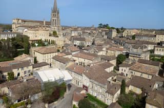 Alles über Saint-Emilion-Monolithic, geführte Tour, Weinprobe, Tapas