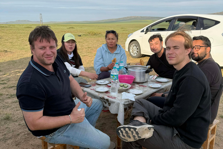 Ulaanbaatar: 9-Days Khagiin Khar Nuur & Horse Trekking Tour