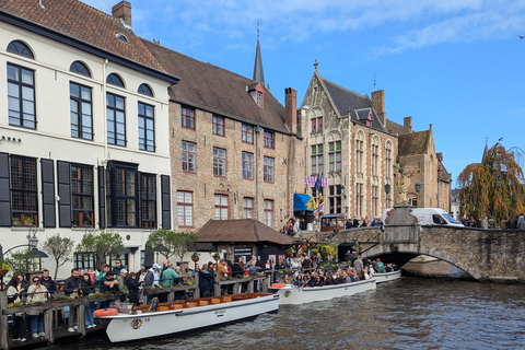 Delícias da noite: Visita a Bruges com cerveja e chocolate