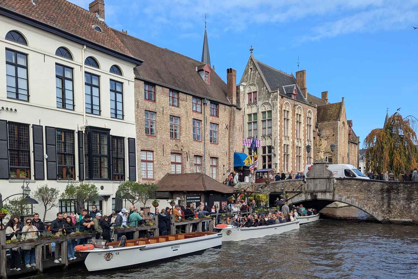 Bruges: Private Walking Tour with Beer and Chocolate - Bruges: Private Walking Tour with Beer and Chocolate