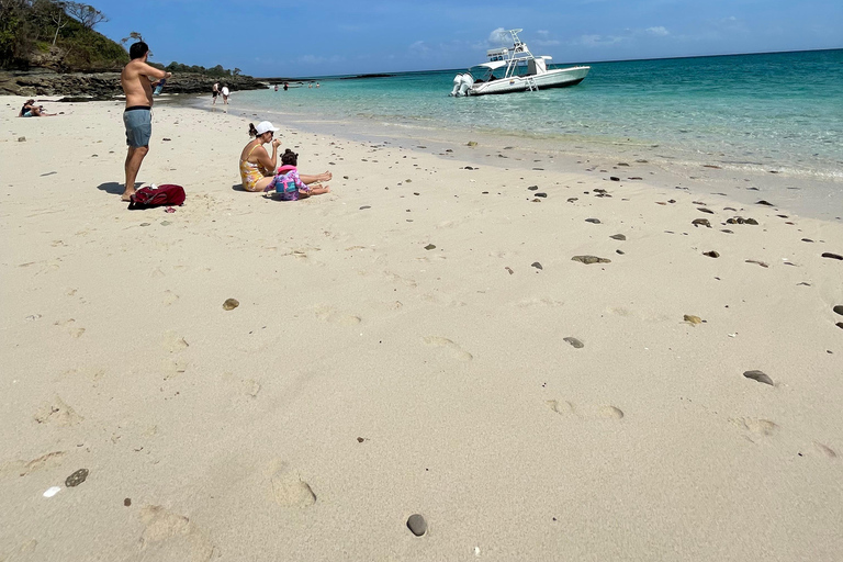 Panama City: Full Day in the Pearl Archipelago