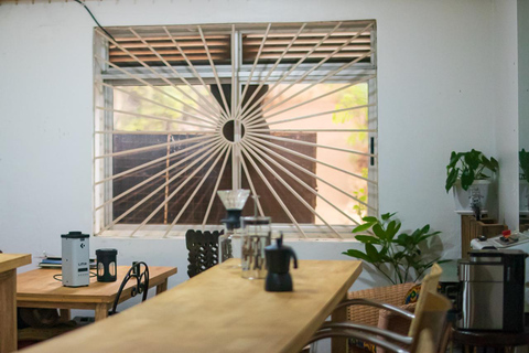 Kampala: Coffee Roasting and Tasting Experience