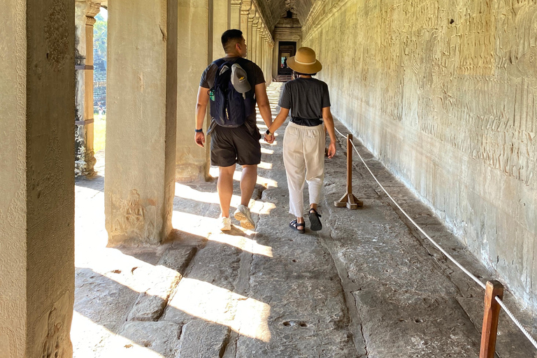 Siem Reap – pół dnia: Angkor Wat i Ta Prohm – godziny poza sezonem turystycznymSkup się tylko na Angkor Wat o złotych godzinach