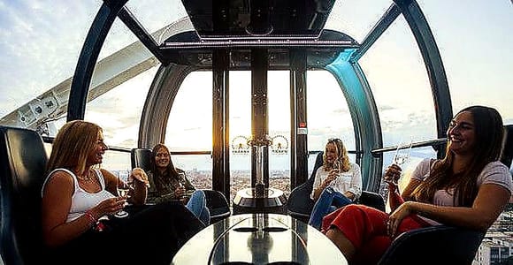 Munich: UMADUM Ferris Wheel VIP Gondola Ticket
