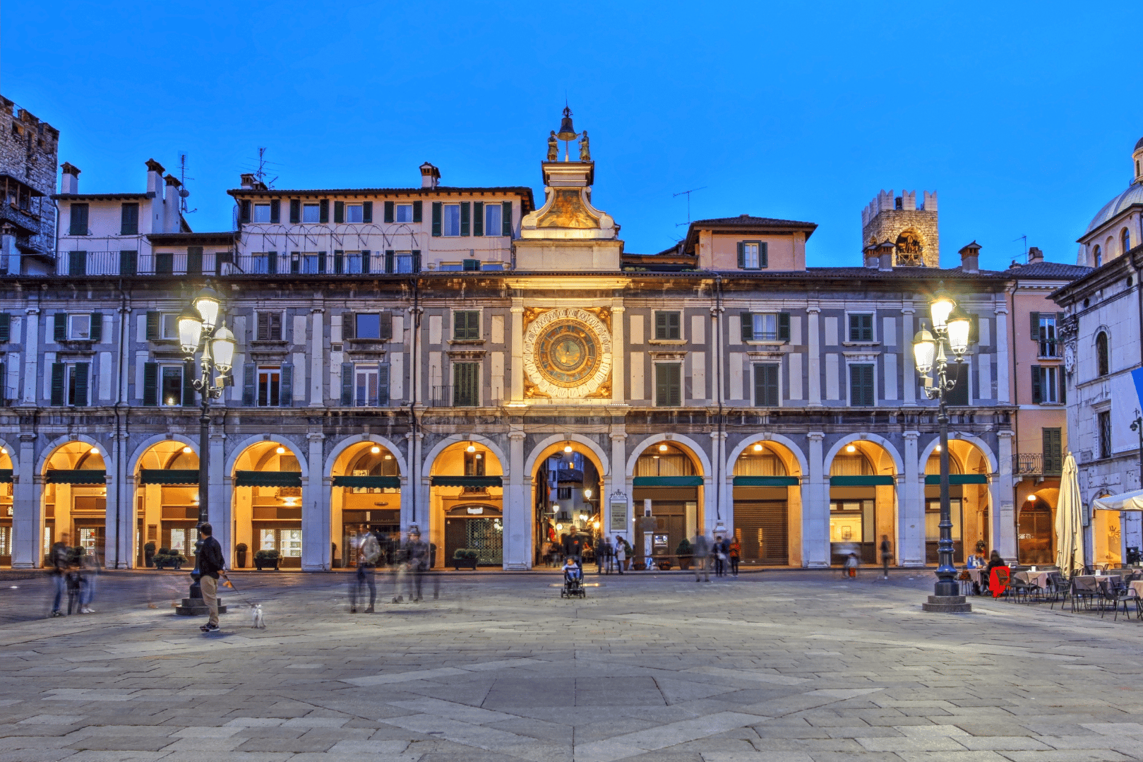 Weihnachten bei Kerzenschein in Brescia: Krippen, Geheimnisse und Traditionen