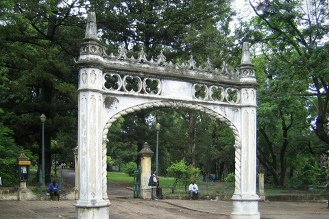 Wandeltocht door de buurten van Maputo