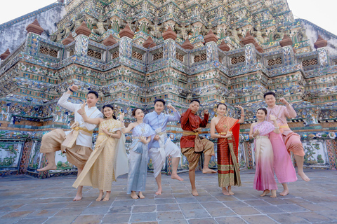 Professional Thai Costume Photography at Wat Arun, Bangkok 1 Hour Photography (per person) at Wat Arun