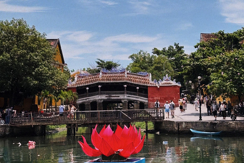 Hoi An Old Town Walking: Trader's Old House & Photo Spot