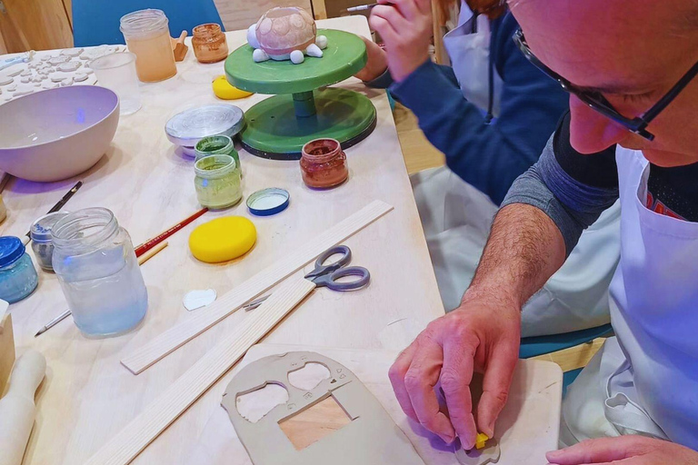 Naples: Ceramic Workshop with Decoration and Aperitif