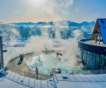Zakopane: Chocholow Thermal Pools Entry with Hotel Transfer