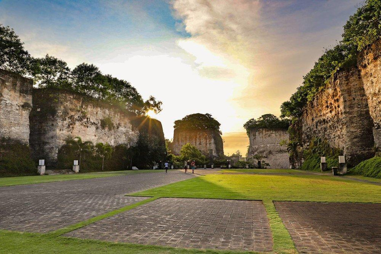 GWK Cultural Park Entry, Guided Tour & Buggy GWK Cultural Park Entry Ticket Only