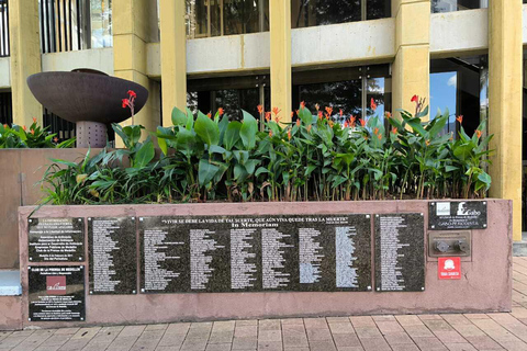 Medellín Through Time – City Sightseeing Tour | Subway, Metrocable, and Historic Center