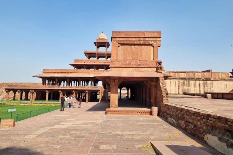 From Agra: Fatehpur Sikri Guided Tour Guide Tour Only