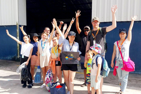 Port Vila: Private Customizable Tour with Driver