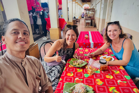 León: Central Market Food Tasting Tour