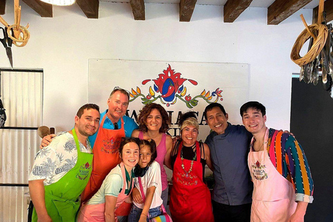 Huatulco: Oaxacan Cooking Class with Market Tour & Meal