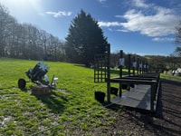 Brighton, 25 Shot Clay Shooting Experience - Hizvo
