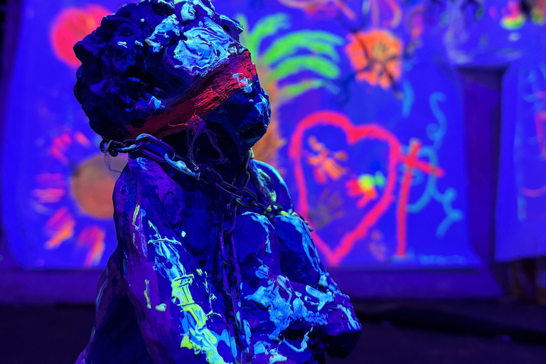 Lyon: Sensory Workshop for Couples with Clay Sculpting