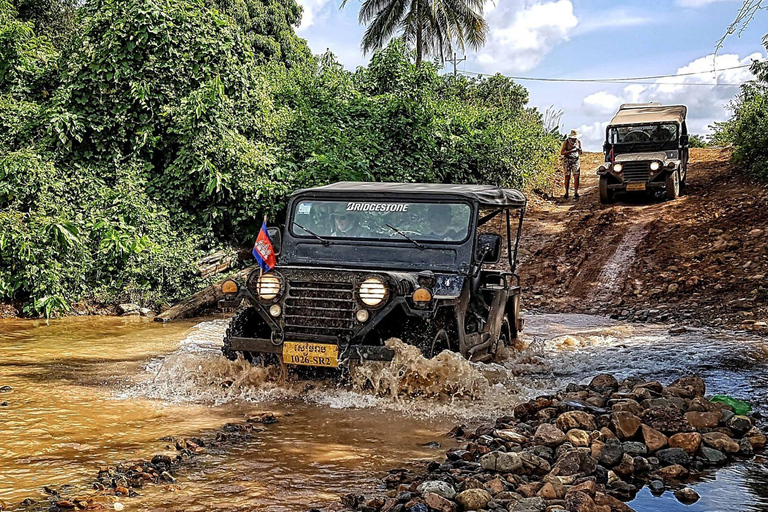 Siem Reap - Discover Angkor Wat by Jeep