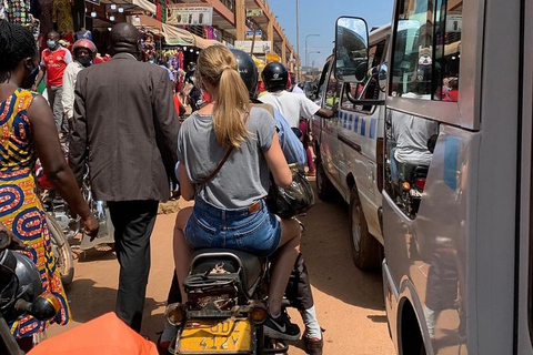 Kampala: City Tour by Tuk Tuk or Car By using Car