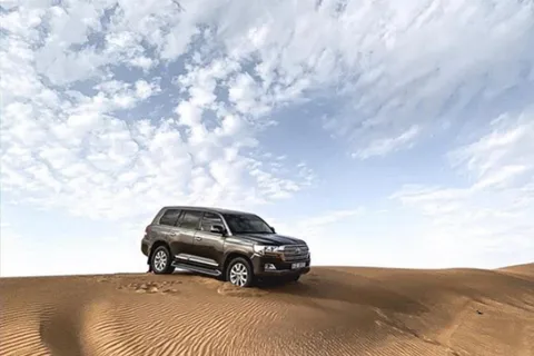 Doha: Wüstensafari, Binnensee, Dune Bashing, Kamelritt
