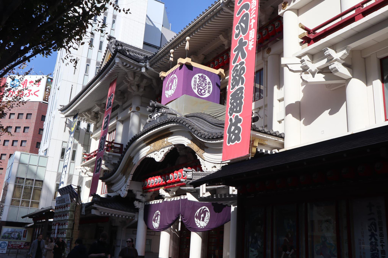Tokyo: Ginza & Tsukiji Backstreets Guided Walking Tour