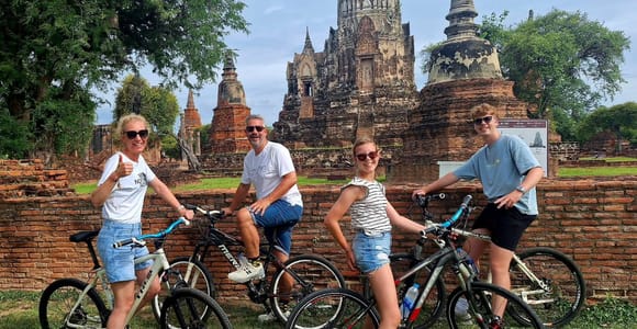 Ayutthaya: Bunte Slow-Life-Radtour mit einem ortkundigen Guide.