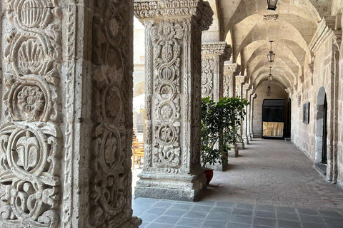 Arequipa: Las Rocas Quad Tour with City Walking Tour