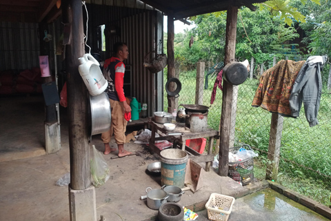 Siem Reap: Tonle Sap Lake & Floating Village Tour Tour in a Tuk Tuk