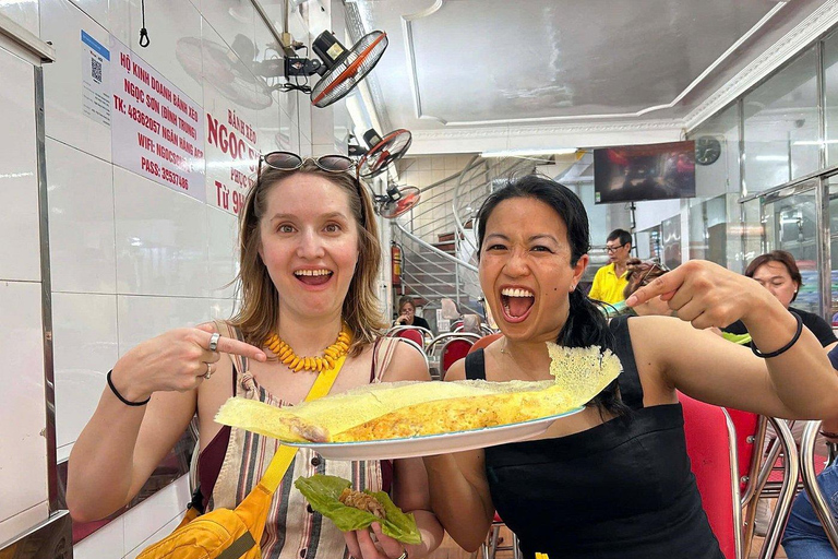 Saigon Vespa Michelin Foodie & Hidden Gems Tour