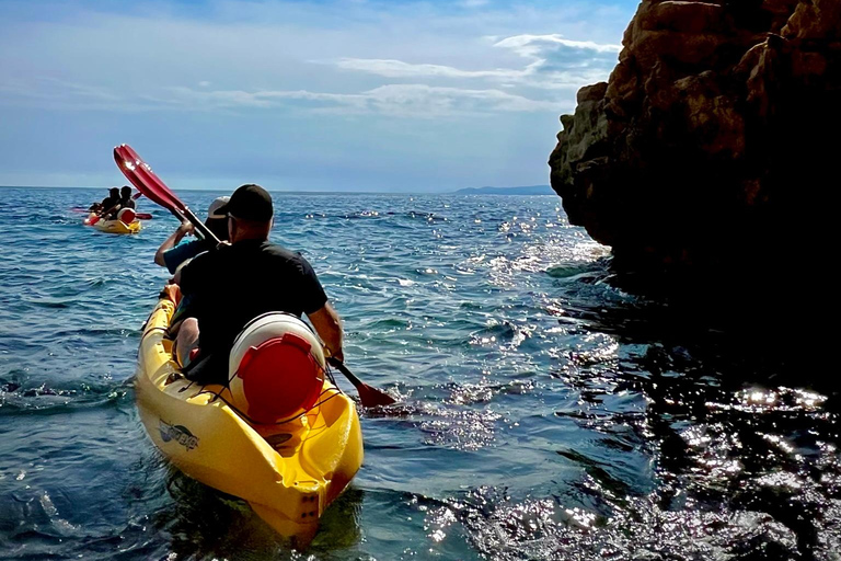 Benidorm: Guided Kayak Tour with Snorkeling and Photos