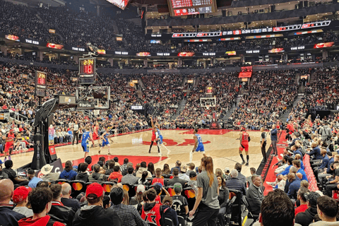 Toronto: Toronto Raptors NBA matchbiljett på Scotiabank ArenaBudget Sittplatser