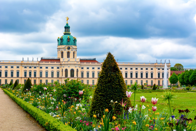 Skip-the-line Charlottenburg Palace and Gardens Private Tour