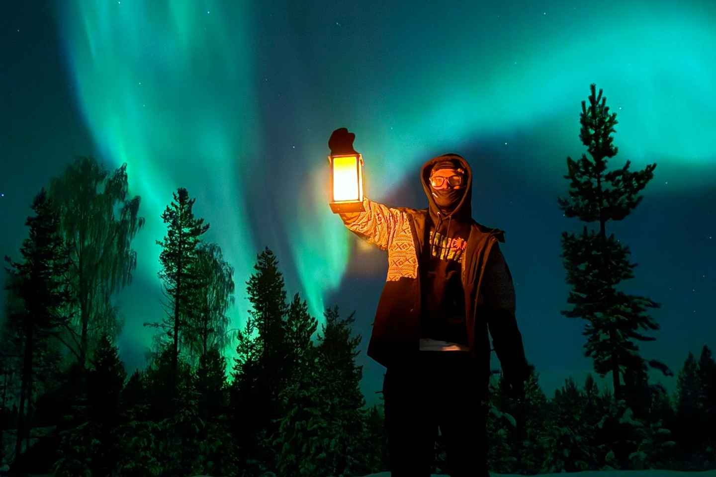 Levi: Northern Lights Adventure in the Wild, Campfire Treats