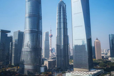 Shanghai: Full-Day Private Tour, Skyscrapers & Old Town Private Tour with Spanish-Speaking Tour Guide