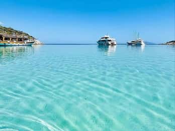 Bodrum : Excursion en bateau sur l'île d'Orak avec déjeuner et transfert optionnel