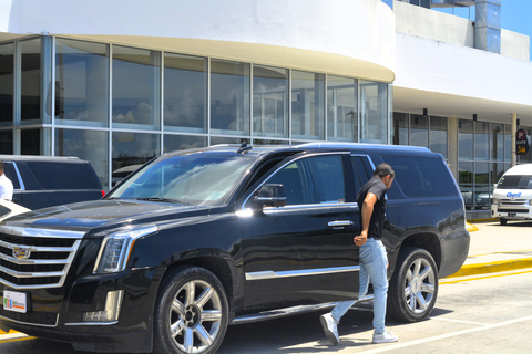 Punta Cana: VIP Cadillac Transfer to/from Airport (PUJ) Roundtrip
