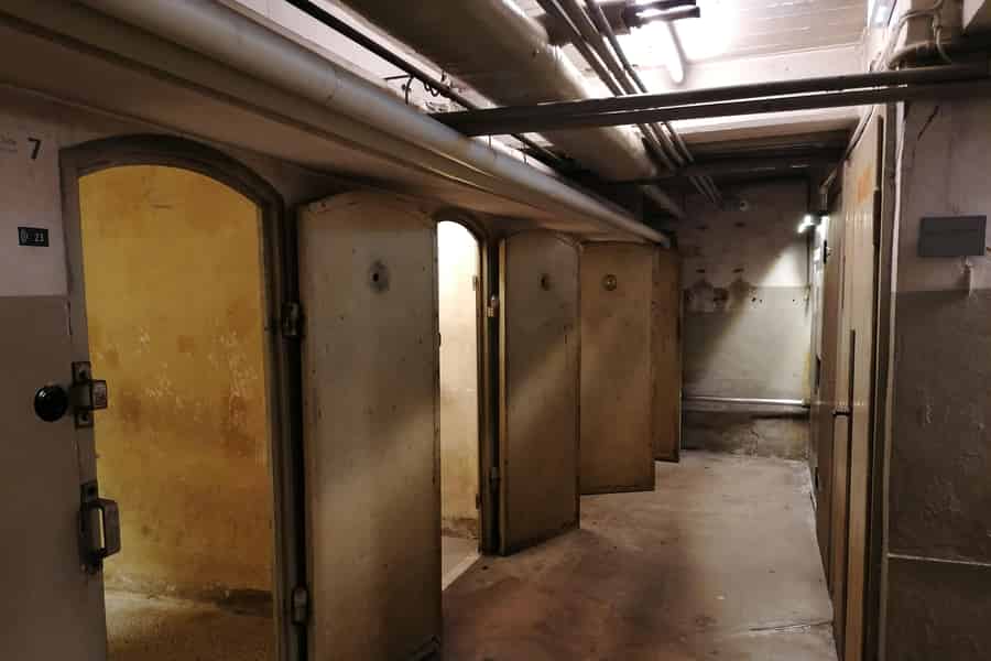 Köln: Führung durch das NS-Dok / Gestapo-Gefängnis auf Italienisch. Foto: GetYourGuide Köln: Führung durch das NS-Dok / Gestapo-Gefängnis auf Italienisch. Foto: GetYourGuide