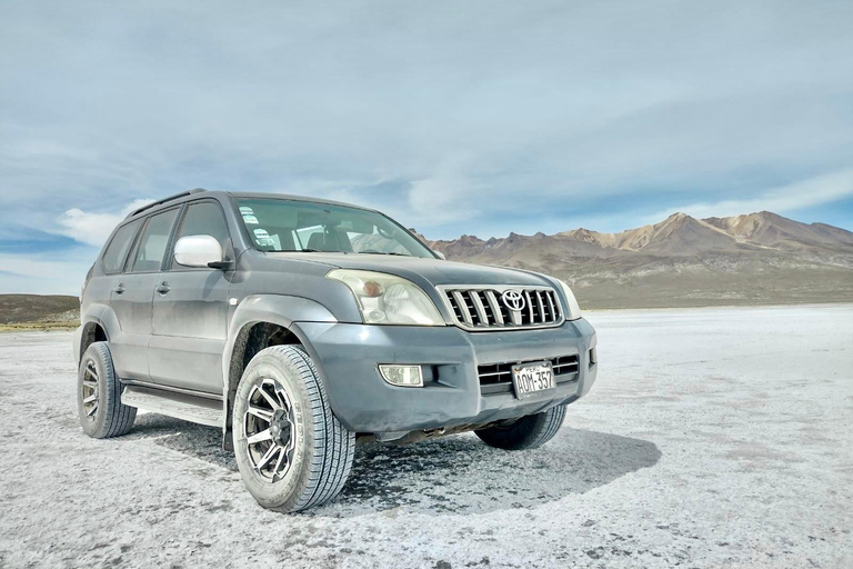 Arequipa: Escale o cume do vulcão Chachani em um dia inteiroArequipa: Escalada de dia inteiro ao cume do vulcão Chachani