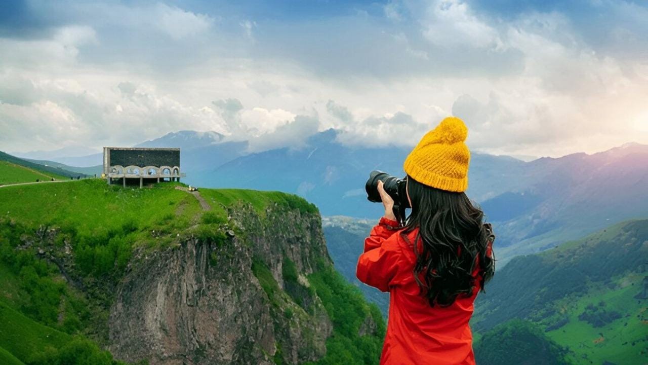 Ab Tiflis: Kasbek- & Gudauri-Tour mit flexibler Rückreise