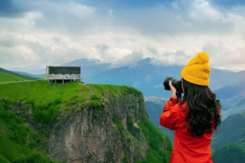 Tbilisi: Kazbegi, Kakheti, and Walking Tour with Wine