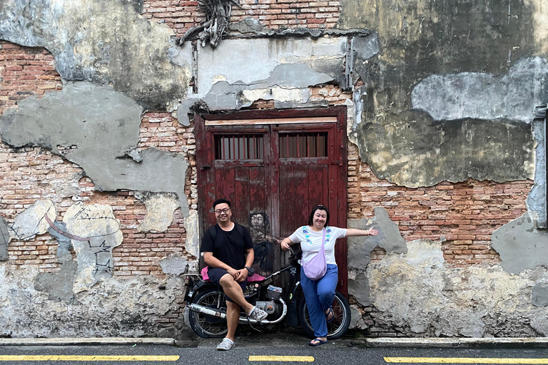 Heritage &amp; Henna: 3-Hour Walking Tour in George Town