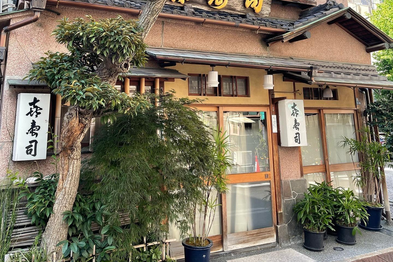 Tokyo: Rundvandring i Ningyocho-distrikten