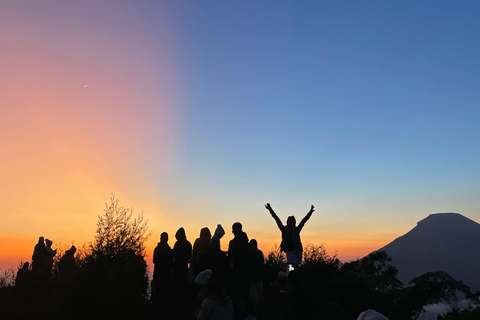 Yogyakarta: Mount Prau Golden Sunrise Hike and Summit Coffee All-Inclusive Mount Prau Sunrise Experience