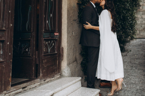 جلسة تصوير احترافية في تبليسي — صور شخصية، للأزواج والعائلاتالتقاط صور قصة الحب